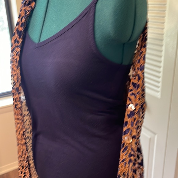 Animal print duster & navy slip combination. Pieces can be worn separately. - Picture 4 of 5